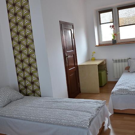Apartament Tolek Варшава Стая снимка