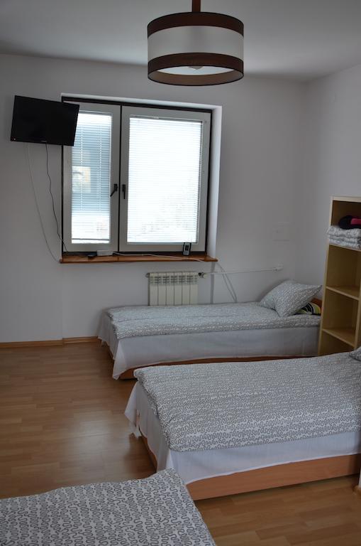 Apartament Tolek Варшава Стая снимка